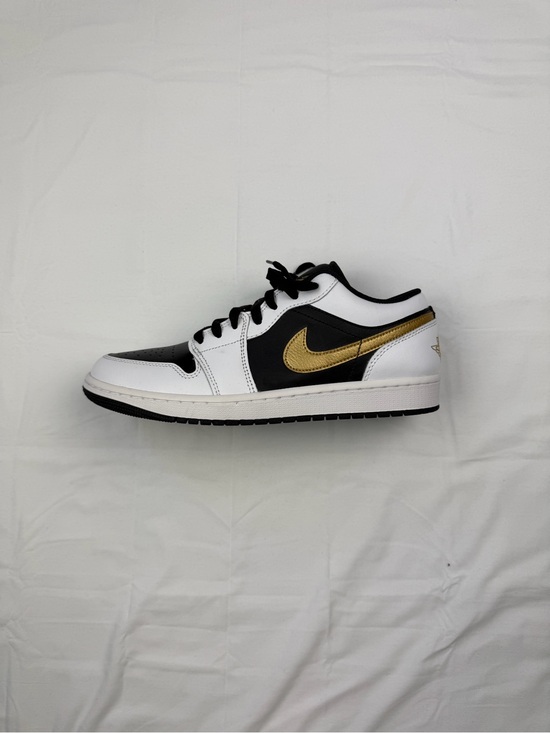 Nike Other - Men's Nike Black White Gold sneakers